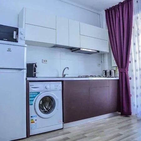 Summerland Paradis Apartment *